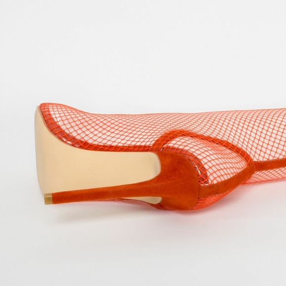 Heels - Picture 2 of 5